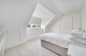 Photo 1- click for photo gallery